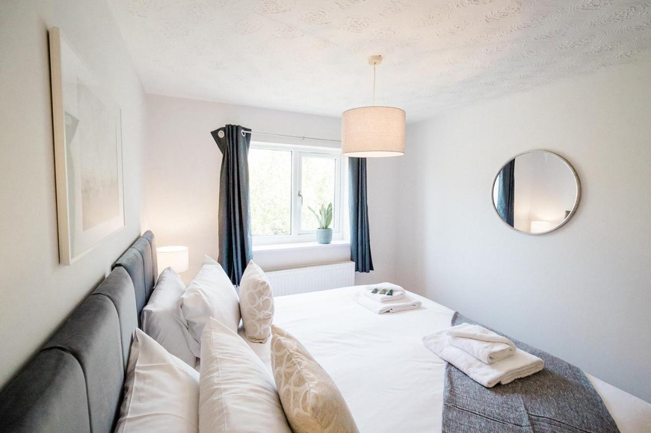 The Oval House By Silva Cmk Stylish House With Garden & Parking Eco-Serviced Accommodation Milton Keynes Buitenkant foto
